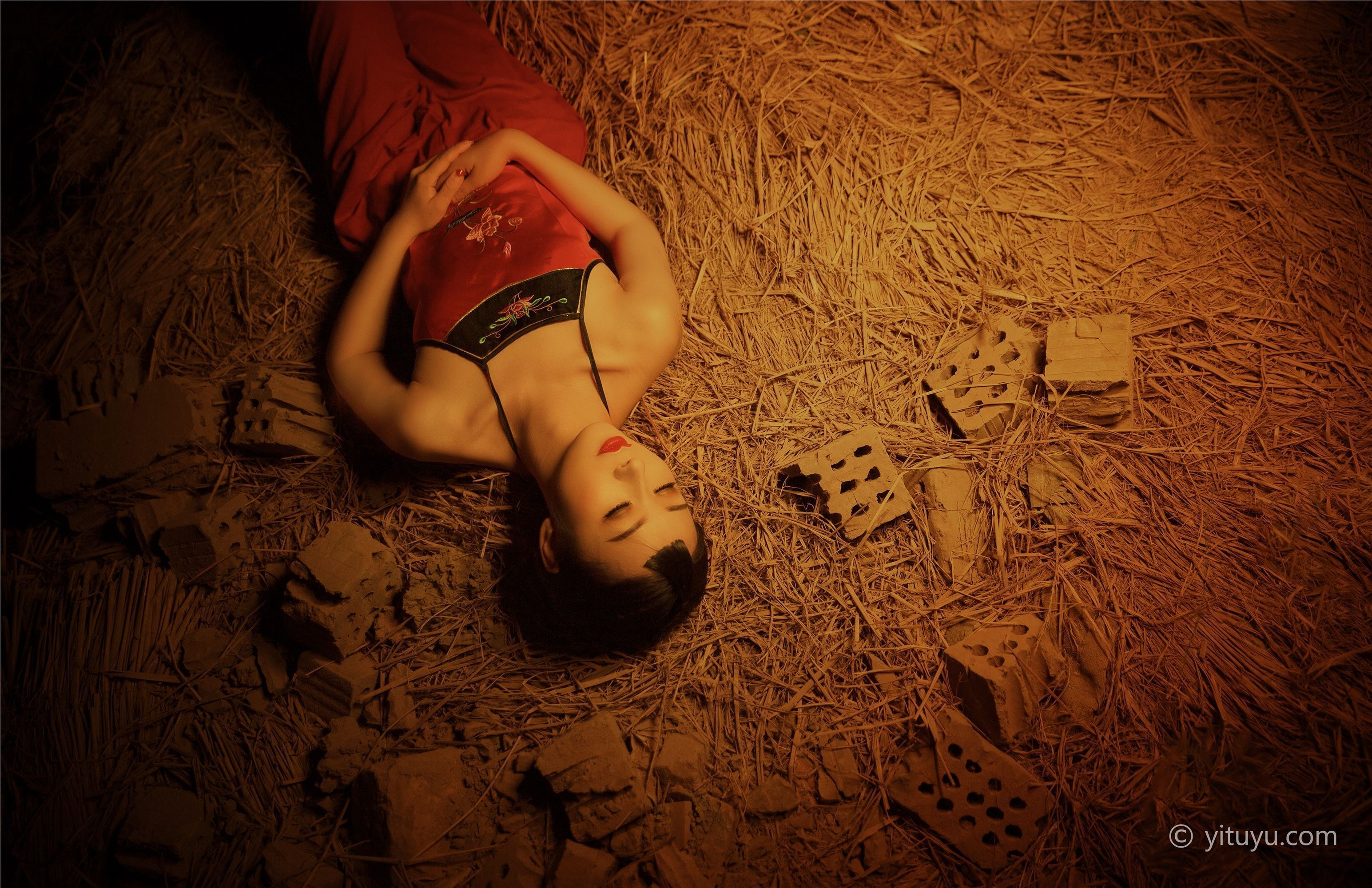 YITUYU艺图语  2021.06.07 红高粱 九儿 可可